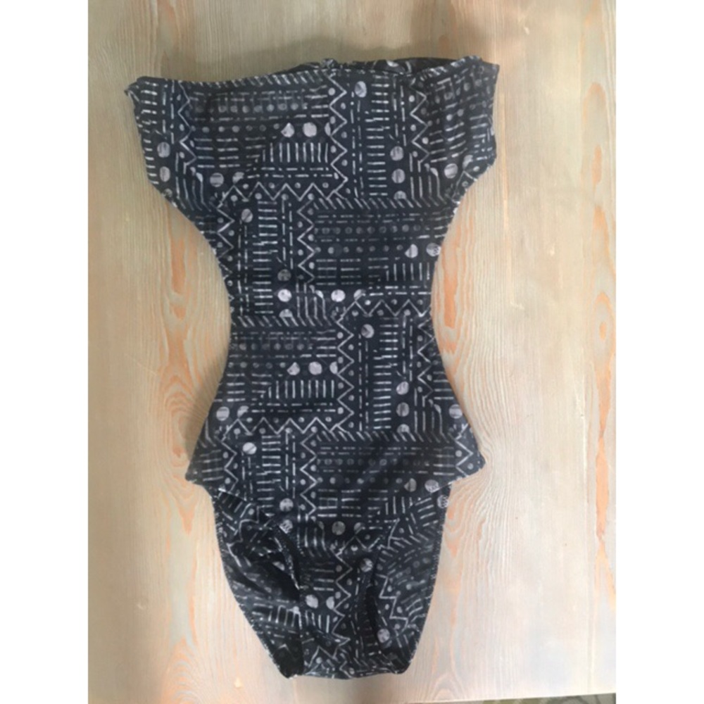 NWOT AILA BLUE ONE PIECE